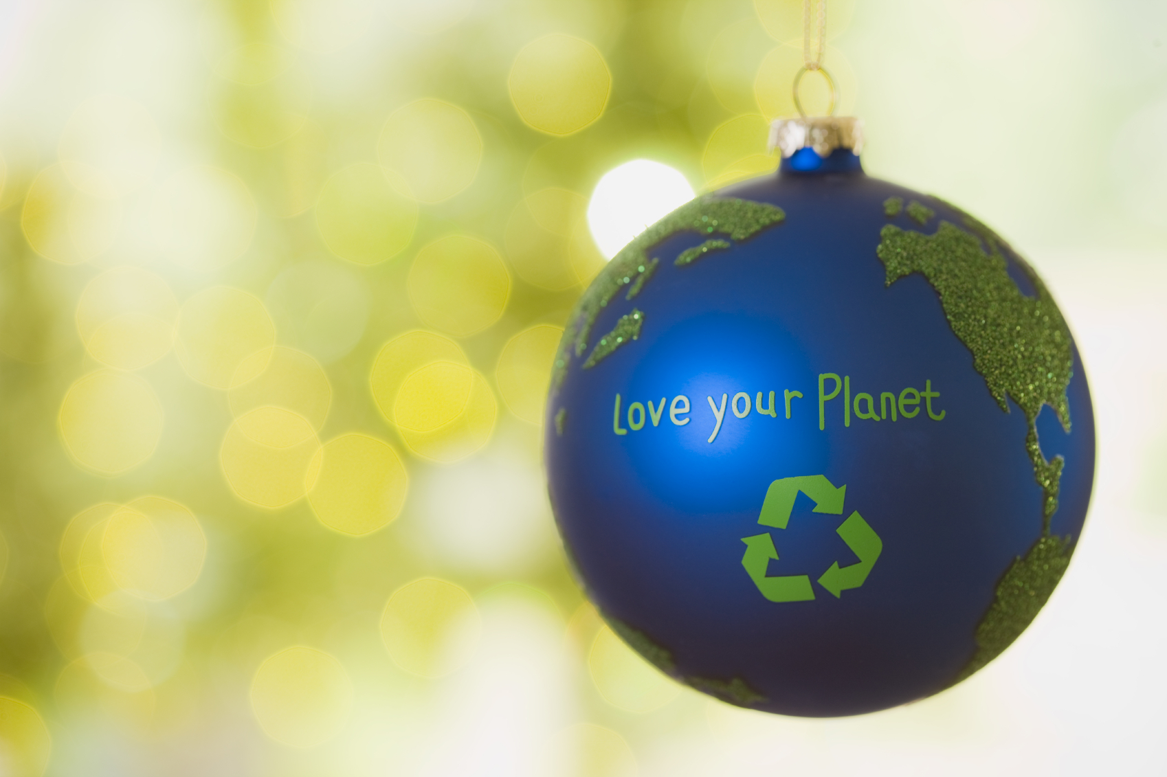 A Green Christmas: Tips for an Eco-Friendly Holiday