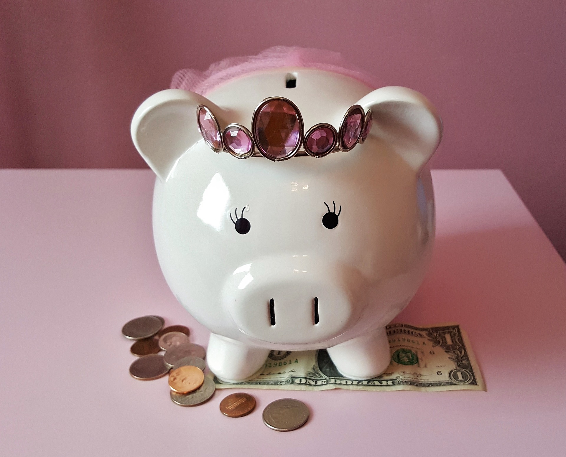 5 Tips on Teaching Kids to Save Money